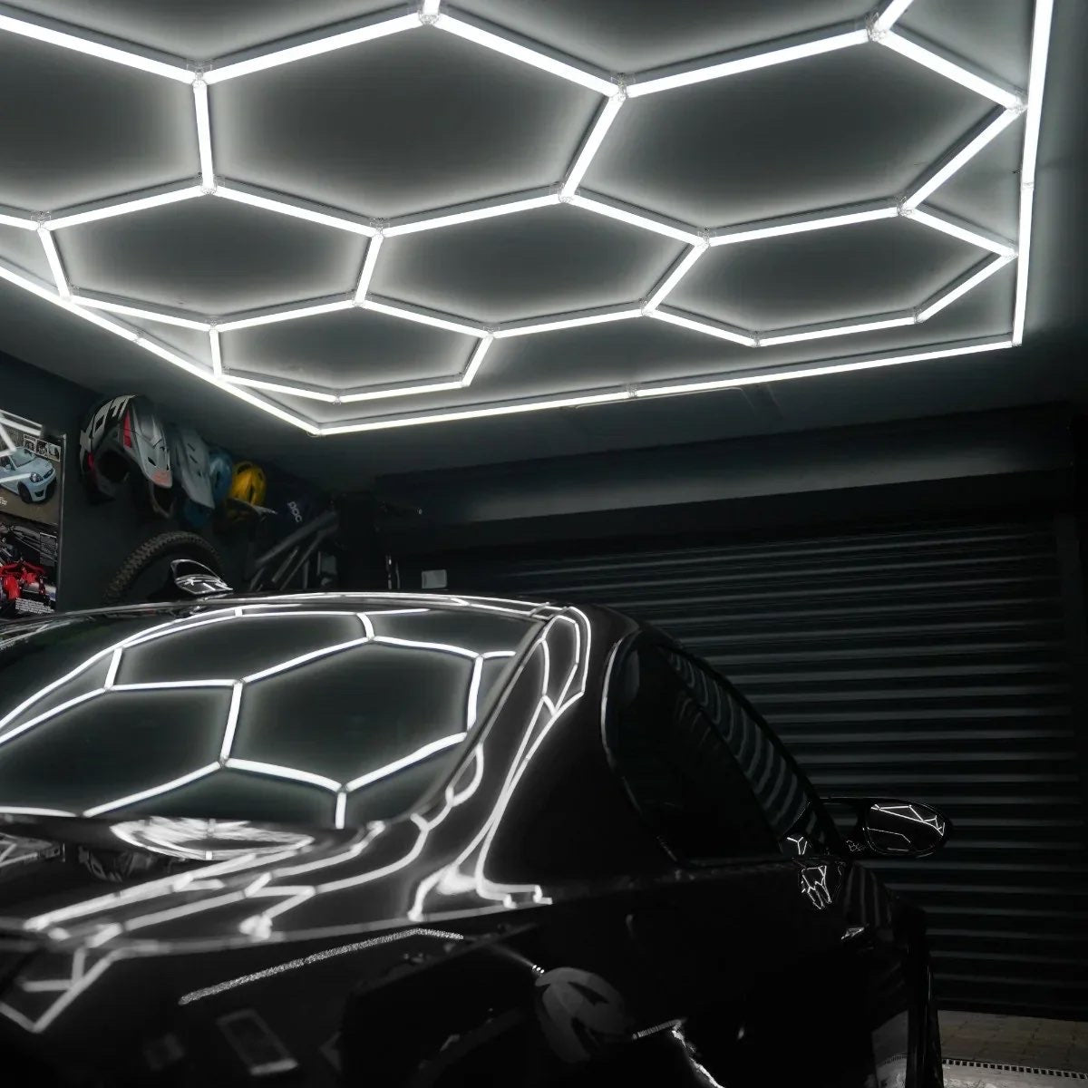 HEXAGON 14-GRID LEDLYS MED RAMME